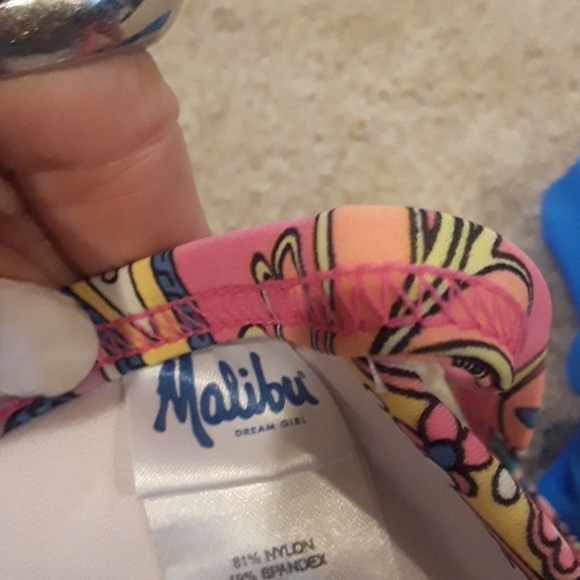 Malibu Floral Bikini Top - Picture 5 of 7